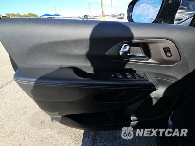 2025 Chrysler Pacifica Select 121.6" WB - zdjęcie 9 z 22 - miniatura