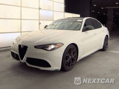 2020 Alfa Romeo Giulia Sport - zdjęcie 1 z 36 - miniatura
