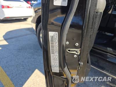 2016 Ram 1500 Big Horn Crew Cab Short Bed - zdjęcie 14 z 23 - miniatura