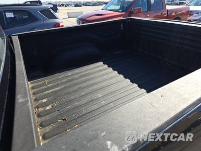 2016 Ram 1500 Big Horn Crew Cab Short Bed - zdjęcie 16 z 23 - miniatura