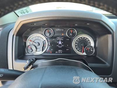 2016 Ram 1500 Big Horn Crew Cab Short Bed - zdjęcie 12 z 23 - miniatura