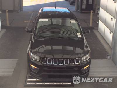 2020 Jeep Compass Limited - zdjęcie 2 z 36 - miniatura