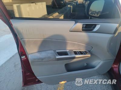 2010 Subaru Forester 2.5X w/Special Edition Pkg - zdjęcie 9 z 21 - miniatura