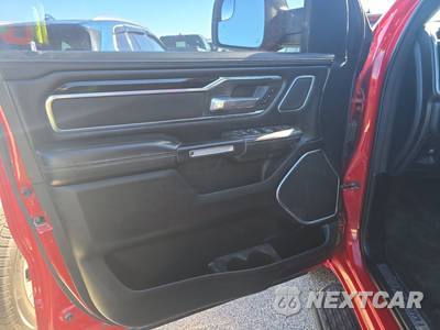 2021 Ram 1500 Laramie Crew Cab Short Bed - zdjęcie 9 z 18 - miniatura