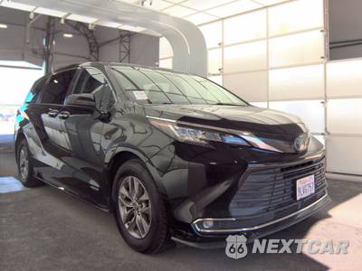2021 Toyota Sienna XLE 8-Passenger 120.5" WB - zdjęcie 3 z 41 - miniatura