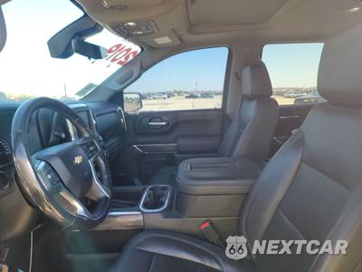 2019 Chevrolet Silverado 1500 LTZ Crew Cab Short Bed - zdjęcie 7 z 34 - miniatura