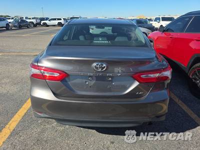 2018 Toyota Camry LE - zdjęcie 5 z 24 - miniatura
