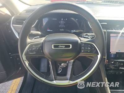 2023 Jeep Grand Cherokee Limited - zdjęcie 10 z 18 - miniatura
