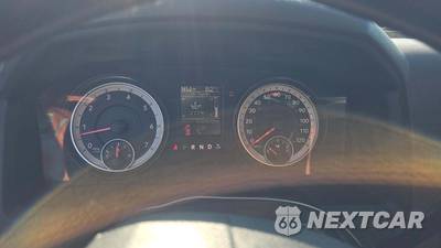 2015 Ram 2500 Tradesman Crew Cab Medium Bed - zdjęcie 18 z 21 - miniatura