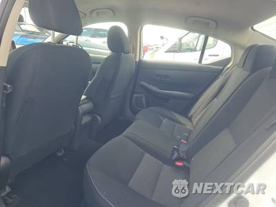 2024 Nissan Sentra SV - zdjęcie 13 z 20 - miniatura