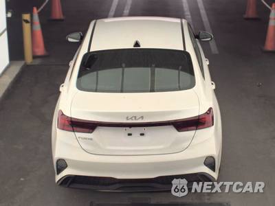 2023 Kia Forte LXS - zdjęcie 5 z 18 - miniatura