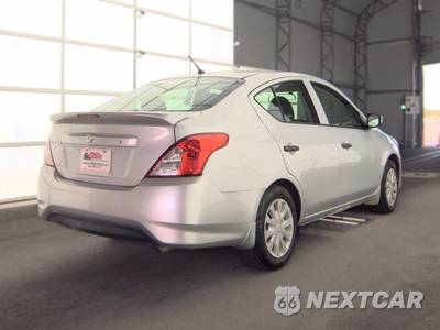 2018 Nissan Versa Sedan S Plus - zdjęcie 4 z 25 - miniatura