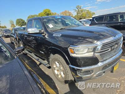 2019 Ram 1500 Laramie Extended Cab Medium Bed - zdjęcie 3 z 22 - miniatura