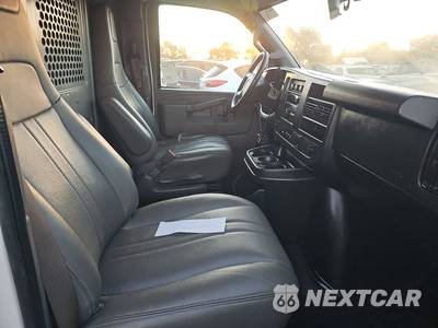 2019 Chevrolet Express 3500 Cargo Van 1WT 135.0" WB - zdjęcie 8 z 35 - miniatura