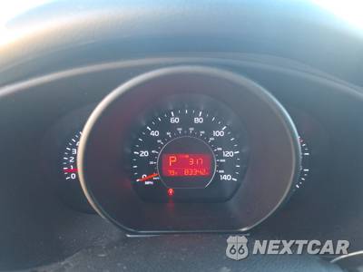 2014 Kia Soul + - zdjęcie 12 z 29 - miniatura