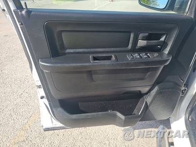 2018 Ram 1500 Express Extended Cab Medium Bed - zdjęcie 9 z 28 - miniatura
