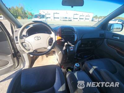 2007 Toyota Sienna XLE Minivan 7-Passenger 119.3" WB - zdjęcie 11 z 44 - miniatura