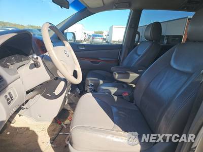 2007 Toyota Sienna XLE Minivan 7-Passenger 119.3" WB - zdjęcie 7 z 44 - miniatura