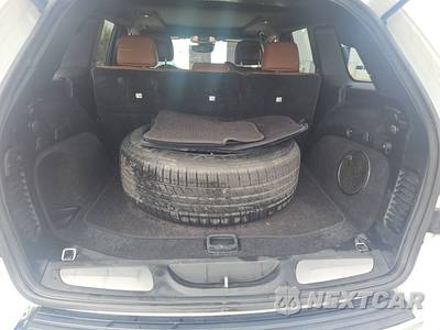 2018 Jeep Grand Cherokee Summit - zdjęcie 16 z 27 - miniatura
