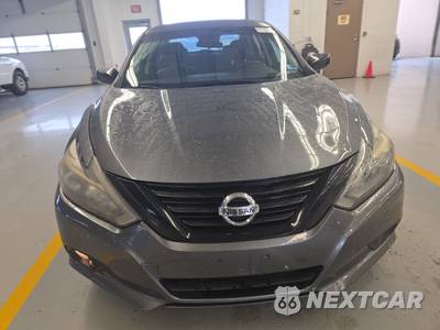 2018 Nissan Altima 2.5 SR - zdjęcie 2 z 32 - miniatura