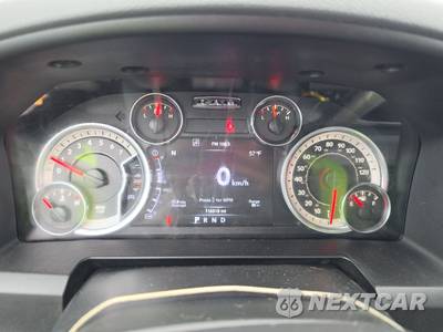 2016 Ram 1500 Big Horn Crew Cab Short Bed - zdjęcie 12 z 28 - miniatura
