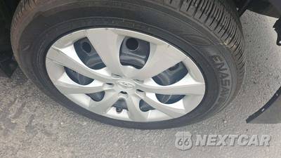 2024 Toyota Corolla LE Sedan - zdjęcie 36 z 52 - miniatura