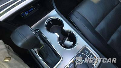 2017 Jeep Grand Cherokee Summit - zdjęcie 21 z 28 - miniatura