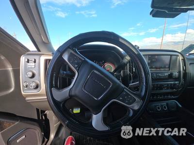 2015 GMC Sierra 3500 Denali HD Crew Cab Long Bed 5SA w/Built-In Wi-Fi - zdjęcie 10 z 39 - miniatura