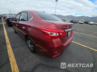 2017 Nissan Sentra SV - zdjęcie 6 z 45 - miniatura