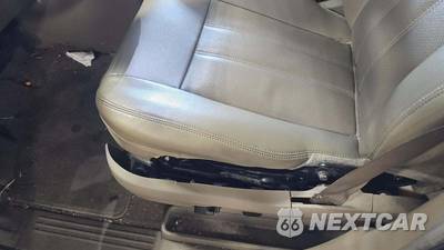 2015 Chrysler Town & Country Touring L 121.2" WB - zdjęcie 29 z 49 - miniatura
