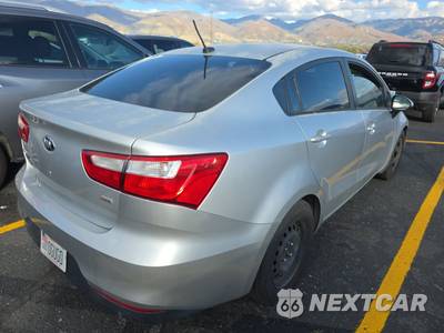 2016 Kia Rio LX Sedan - zdjęcie 4 z 45 - miniatura