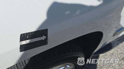 2017 Cadillac Escalade Luxury 1SB - zdjęcie 32 z 35 - miniatura
