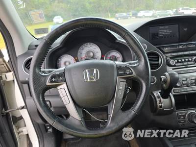 2014 Honda Pilot Touring w/Navigation & RES - zdjęcie 10 z 32 - miniatura