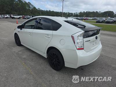 2011 Toyota Prius Three - zdjęcie 6 z 35 - miniatura