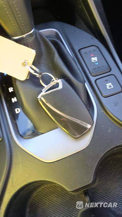2017 Hyundai Santa Fe Sport 2.0T Ultimate - zdjęcie 17 z 31 - miniatura