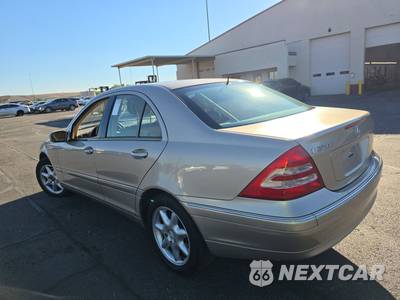 2001 Mercedes-Benz C 320 - zdjęcie 6 z 43 - miniatura