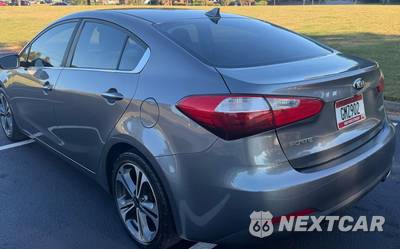 2016 Kia Forte EX Sedan - zdjęcie 17 z 18 - miniatura