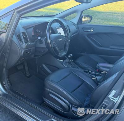 2016 Kia Forte EX Sedan - zdjęcie 6 z 18 - miniatura