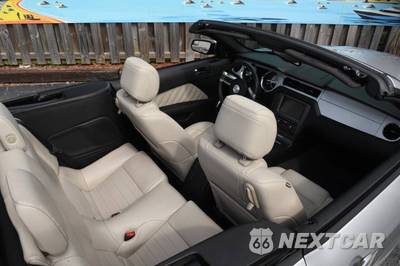 2012 Ford Mustang V6 Premium Convertible - zdjęcie 48 z 50 - miniatura