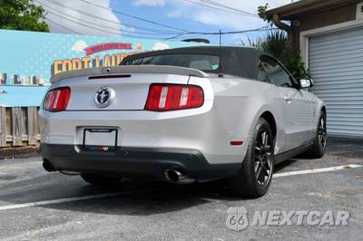 2012 Ford Mustang V6 Premium Convertible - zdjęcie 36 z 50 - miniatura