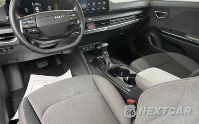 2025 Kia K4 LXS - zdjęcie 10 z 29 - miniatura