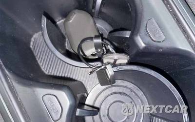 2025 Kia K4 LXS - zdjęcie 14 z 29 - miniatura