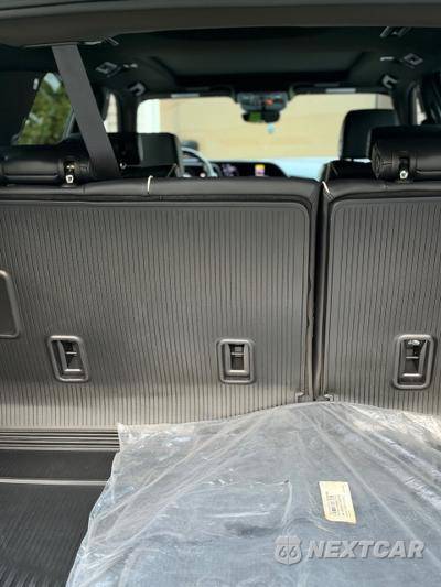2024 Cadillac Escalade Premium Luxury 1SB - zdjęcie 15 z 23 - miniatura
