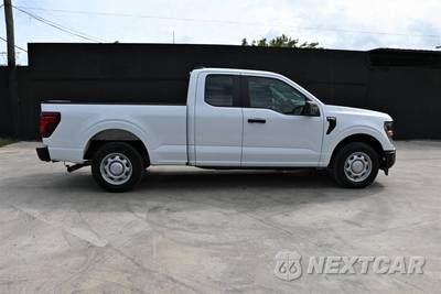 2025 Ford F-150 XL Extended Cab Medium Bed w/Rear Doors - zdjęcie 5 z 19 - miniatura