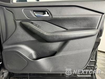 2024 Nissan Rogue SL - zdjęcie 43 z 49 - miniatura