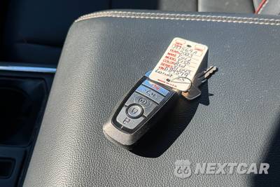 2023 Ford F-150 LARIAT Crew Cab Short Bed - zdjęcie 40 z 40 - miniatura