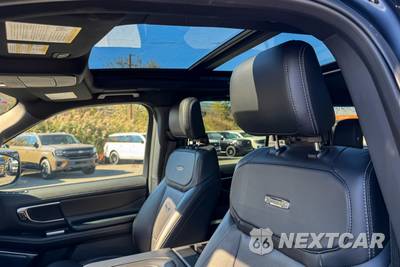 2025 Ford Expedition MAX Platinum - zdjęcie 27 z 44 - miniatura