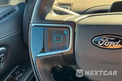 2025 Ford Expedition MAX Platinum - zdjęcie 36 z 44 - miniatura