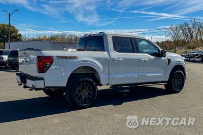 2025 Ford F-150 Tremor Crew Cab Short Bed - zdjęcie 3 z 41 - miniatura