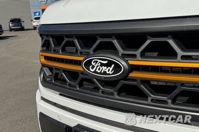 2025 Ford F-150 Tremor Crew Cab Short Bed - zdjęcie 9 z 41 - miniatura